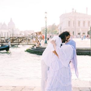 I am selling this purple/lavender dress in size 3x I wore it in venice once